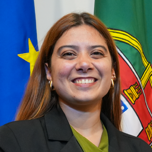 Prancheta 12 Mariana Branco Madeira