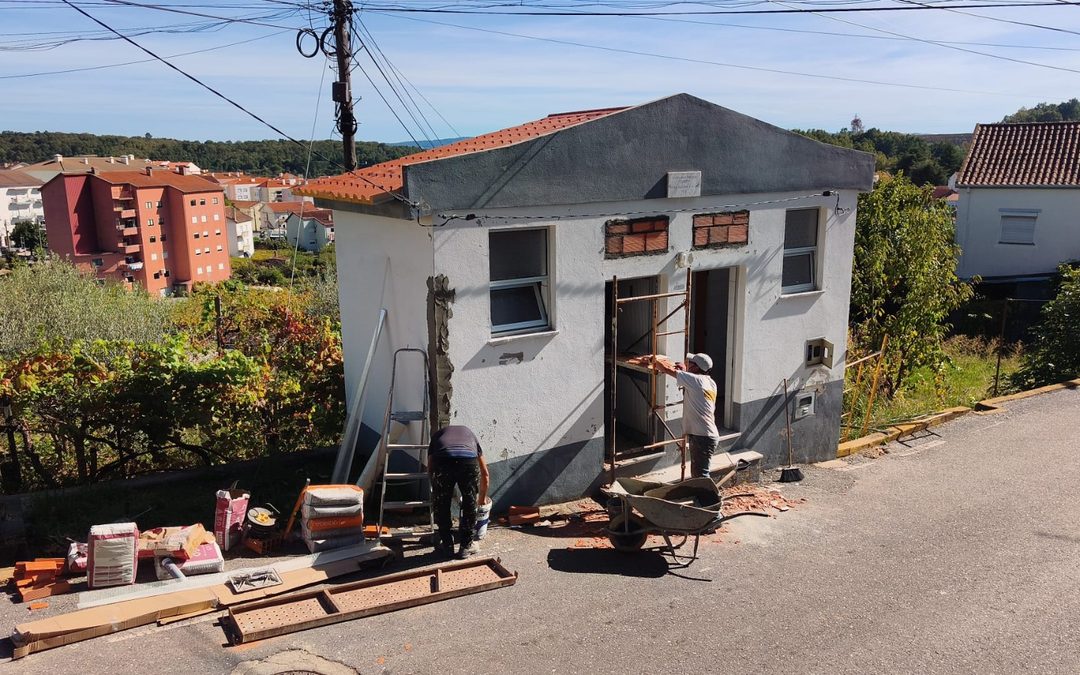 REQUALIFICAÇÃO DAS CASAS DE BANHO PÚBLICAS DO CANHOSO | OBRA JÁ EM CURSO